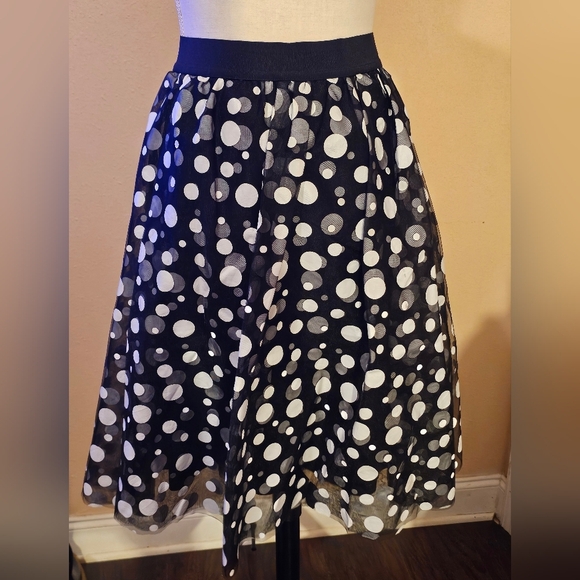 Lane Bryant Black and White Polka Dot A-Line Skirt - Picture 1 of 3